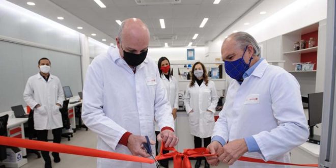 Symrise inaugura laboratório da divisão de ingredientes cosméticos